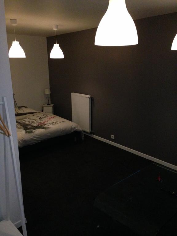 نيورْ Appartements D'Hotes Santa Giulia الغرفة الصورة